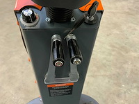 Daewoo - 2026 - daf r70 - zelfrijdende veegmachine - afbeelding 15 van  19