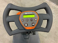 Daewoo - 2026 - daf r70 - zelfrijdende veegmachine - afbeelding 8 van  8
