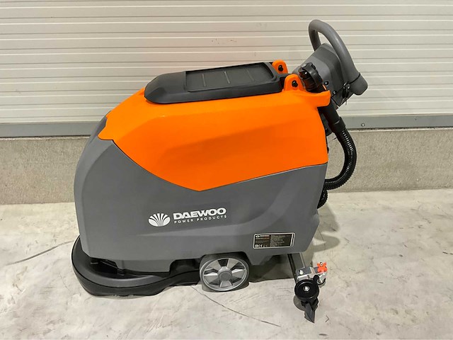 Daewoo - 2026 - dafl50a - zelfrijdende veegmachine - afbeelding 13 van  19