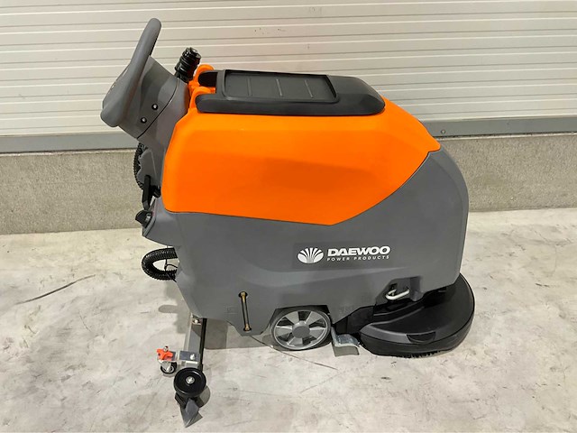 Daewoo - 2026 - dafl50a - zelfrijdende veegmachine - afbeelding 18 van  19