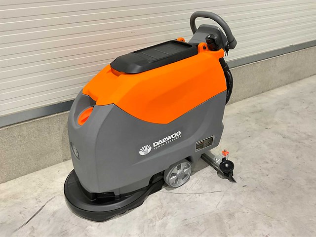 Daewoo - 2026 - dafl50a - zelfrijdende veegmachine - afbeelding 7 van  9
