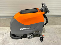 Daewoo - 2026 - dafl50a - zelfrijdende veegmachine - afbeelding 8 van  9