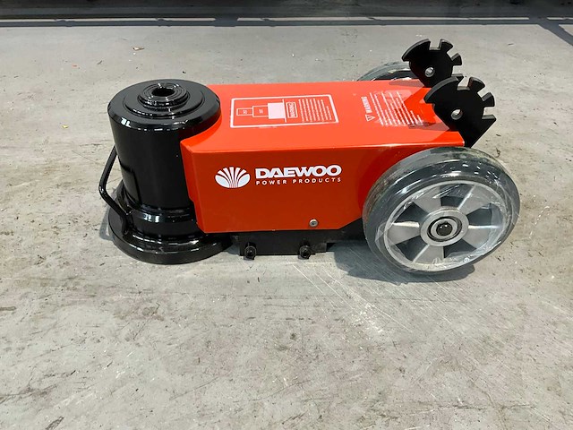 Daewoo - 2026 - dahj 50t hydrolic - garagekrik - afbeelding 7 van  13