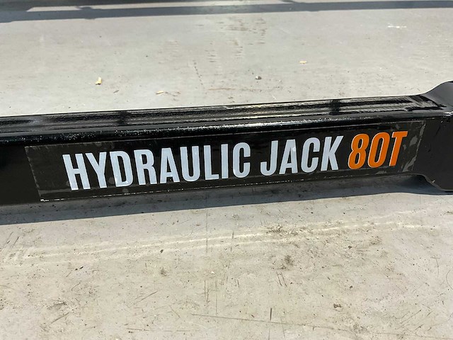 Daewoo - 2026 - dahj 80t hydrolic - garagekrik - afbeelding 12 van  14