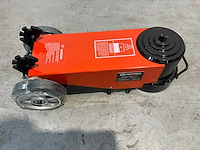 Daewoo - 2026 - dahj 80t hydrolic - garagekrik - afbeelding 3 van  14