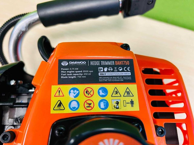 Daewoo - 2026 - daht750 - benzine heggenschaar - afbeelding 3 van  14