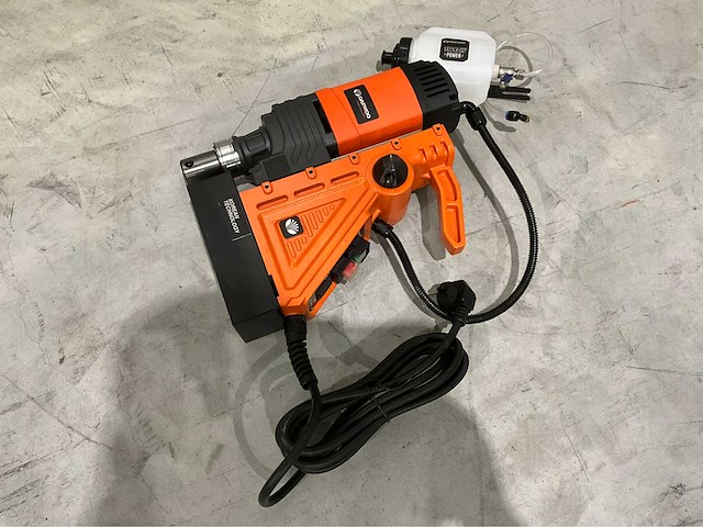 Daewoo - 2026 - damd 1600 - magnetische boormachine - afbeelding 5 van  10