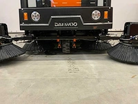 Daewoo - 2026 - das 100 - zelfrijdende veegmachine - afbeelding 25 van  26