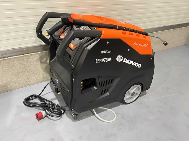 Daewoo - 2026 - dhpw 7300 warm water diesel - hogedrukreiniger - afbeelding 7 van  8