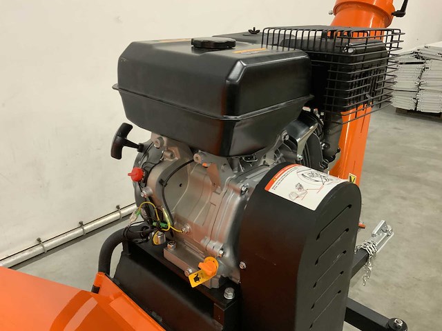 Daewoo - 2026 - dwfkcc350pro - houthakselaar - afbeelding 15 van  17