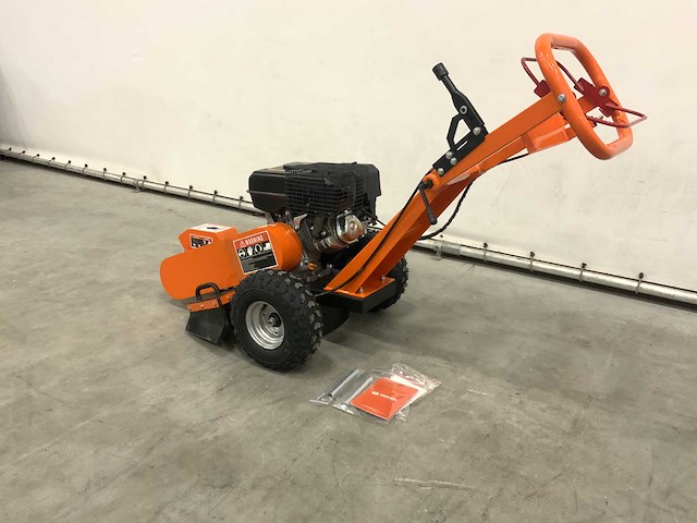 Daewoo - 2026 - dwfsg15-300 - stump grinder - afbeelding 4 van  9