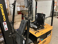 Daewoo - b13t - vorkheftruck met draagdoorn - afbeelding 2 van  10