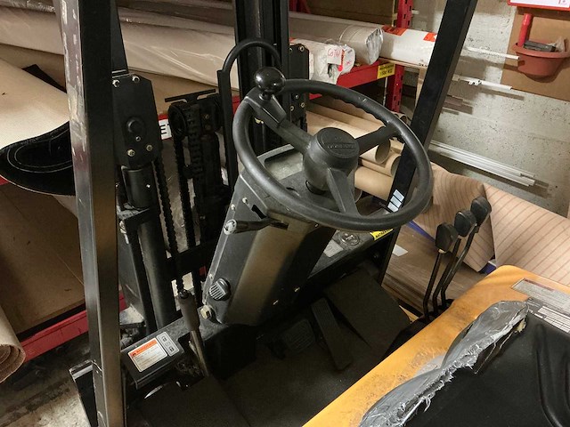 Daewoo - b13t - vorkheftruck met draagdoorn - afbeelding 4 van  10