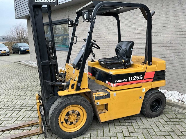 Daewoo - d25s-2 - diesel - vorkheftruck - afbeelding 9 van  16