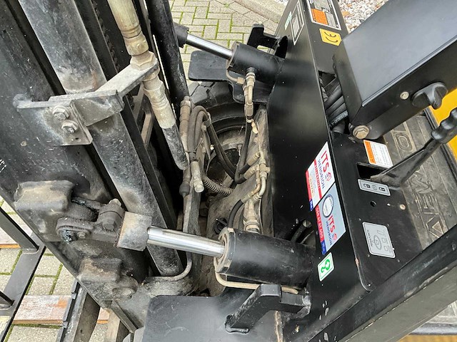 Daewoo - d25s-2 - diesel - vorkheftruck - afbeelding 12 van  15