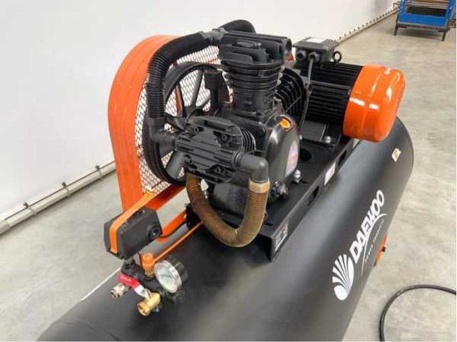 Daewoo - daax500l - luchtcompressor - 500liter - 10pk - afbeelding 19 van  22