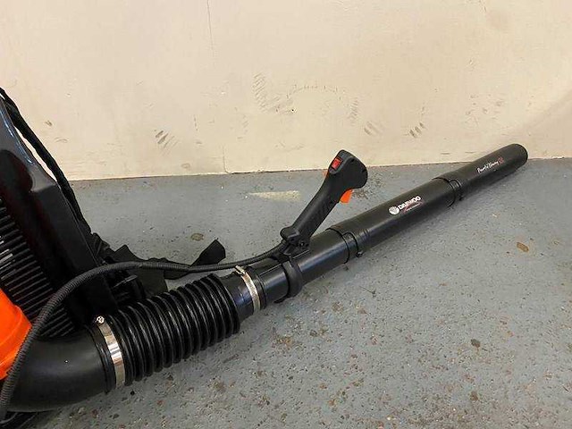 Daewoo - dabl7662 - bladblazer 4-takt - 2,2kw - 7000 t/min - afbeelding 6 van  7