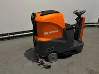 Daewoo - dafr70 - schrobmachine opzit - werkbreedte 56cm - wisserbreedte 80cm - afbeelding 8 van  9