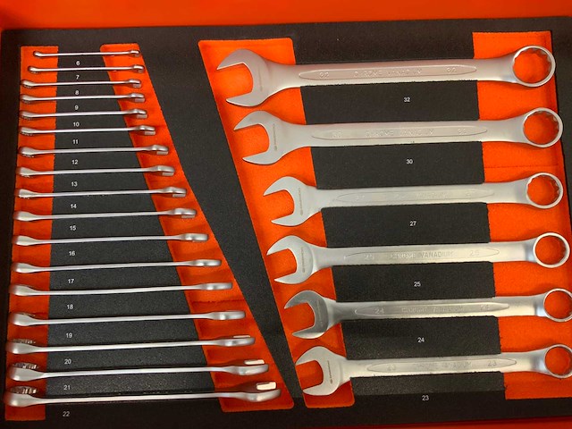 Daewoo - damw387 - gereedschapswagen 387-delig - afbeelding 2 van  11