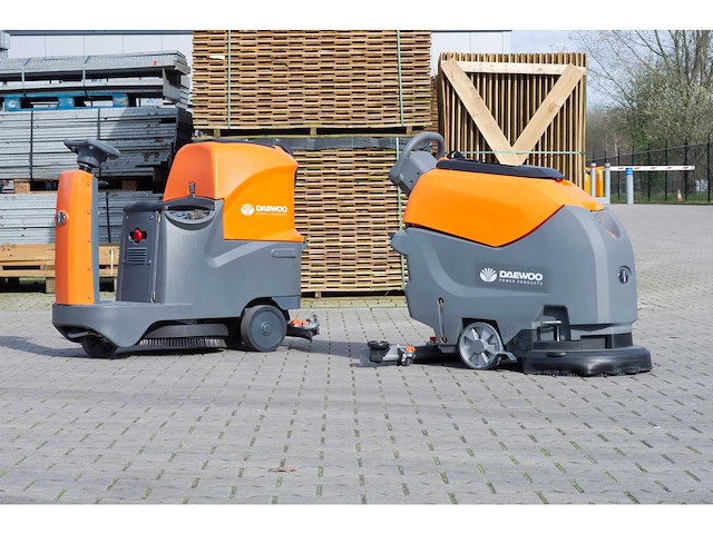 Daewoo - reinigingsmachine bundel - afbeelding 8 van  10