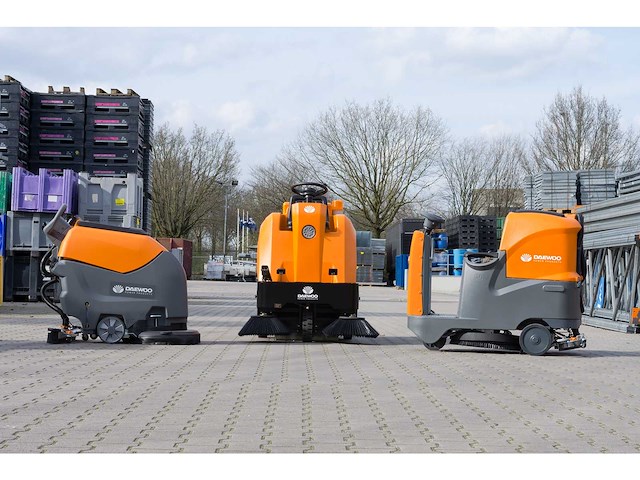 Daewoo - reinigingsmachine bundel - afbeelding 7 van  7