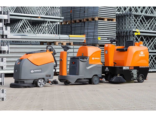 Daewoo - reinigingsmachine bundel - afbeelding 1 van  3