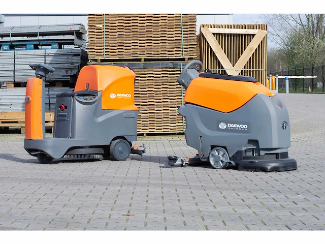 Daewoo - reinigingsmachine bundel - afbeelding 9 van  11