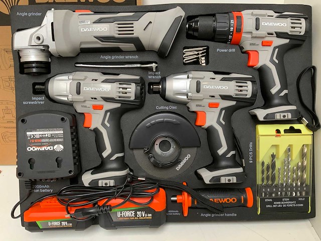 Daewoo - u force 4 in 1 - powertool set - afbeelding 11 van  11