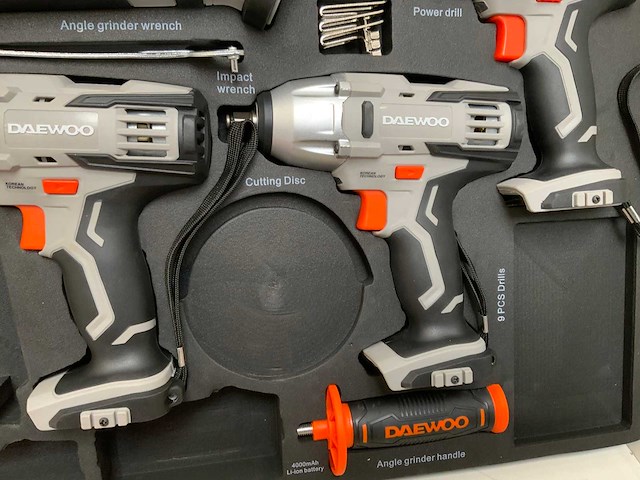 Daewoo - u force 4 in 1 - powertool set - afbeelding 3 van  3