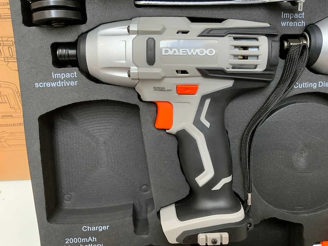 Daewoo - u force 4 in 1 - powertool set - afbeelding 6 van  11
