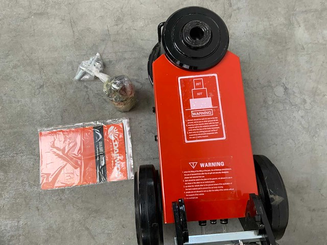 Daewoo 50t. dahj garagekrik - afbeelding 7 van  8