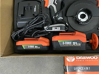 Daewoo accu gereedschapset u-force 4 in 1 gereedschap - 2 accu's - accu lader - afbeelding 4 van  8