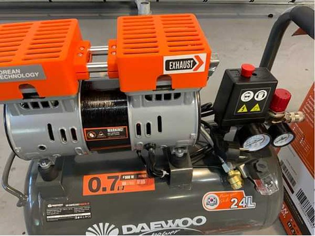 Daewoo daax 24l - luchtcompressor - afbeelding 4 van  7