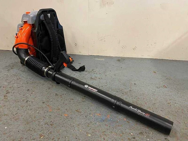 Daewoo dabl7662 - bladblazer 4-takt - 2,2kw - 7000 t/min - afbeelding 10 van  16