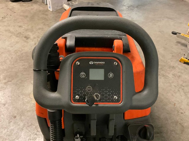 Daewoo dafl50a schrobzuigmachine - afbeelding 3 van  9