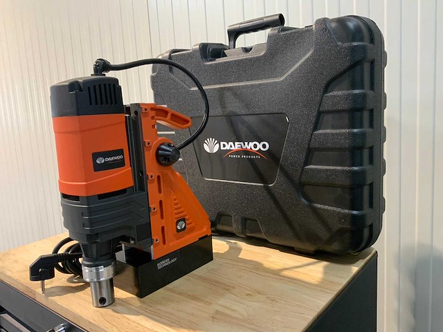 Daewoo damd1600 magneet boormachine in koffer - 1600kw - 830 rpm - afbeelding 19 van  24