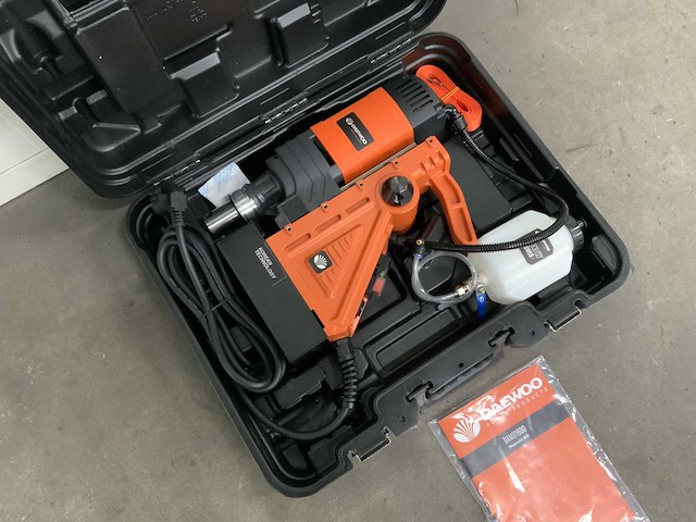 Daewoo damd1600 magneet boormachine in koffer - 1600kw - 830 rpm - afbeelding 17 van  17