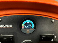 Daewoo das100 veegmachine met cabine - afbeelding 4 van  17