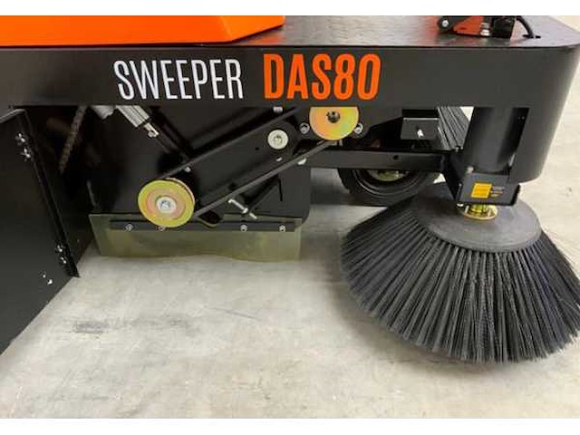 Daewoo das80 elektrische opzit veegmachine - veegbreedte 125 cm - afbeelding 4 van  14