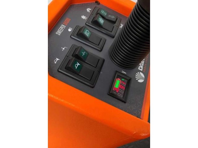 Daewoo das80 elektrische opzit veegmachine - veegbreedte 125 cm - afbeelding 6 van  14