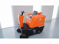 Daewoo das80 elektrische opzit veegmachine - veegbreedte 125 cm
