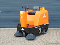 Daewoo das80 schoonmaakwagen - afbeelding 2 van  16