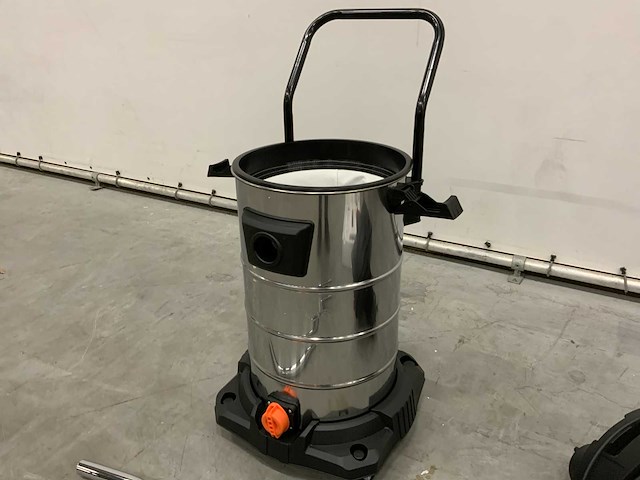 Daewoo davc3000-80l industriële nat- droogstofzuiger - afbeelding 7 van  8