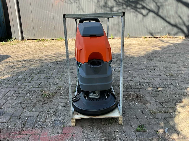 Daewoo dsd600 vloer schrobmachine - afbeelding 8 van  11