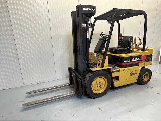 Daewoo g25s-2 - vorkheftruck triplex - freelift - sideshift - 2002 uur - afbeelding 1 van  16