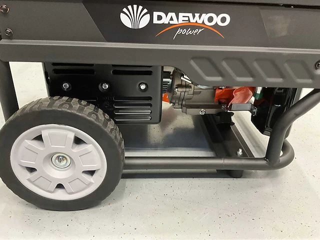 Daewoo gdax9250e-3 - generator / aggregaat benzine - 6500w - 420 cc motor - afbeelding 2 van  16