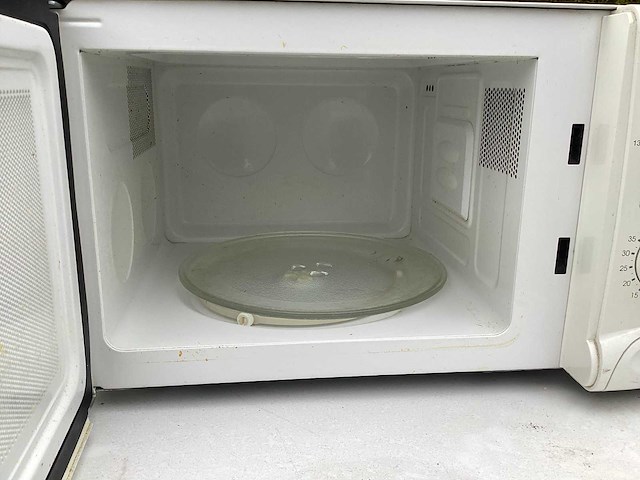 Daewoo kor-6305 magnetron - afbeelding 5 van  7