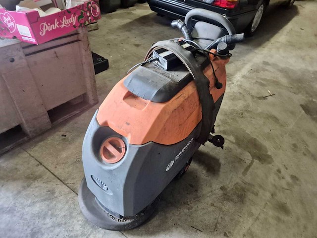 Daewoo schoonmaakwagen - afbeelding 1 van  9