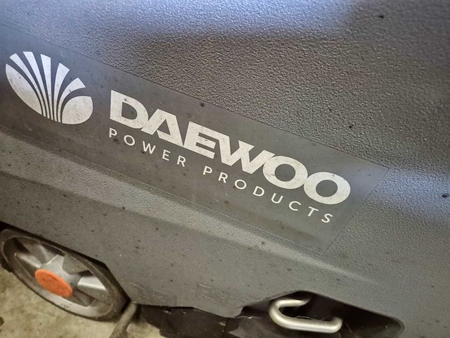 Daewoo schoonmaakwagen - afbeelding 7 van  9