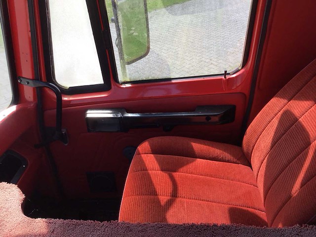 Daf - 1988 - vrachtwagen - afbeelding 2 van  30